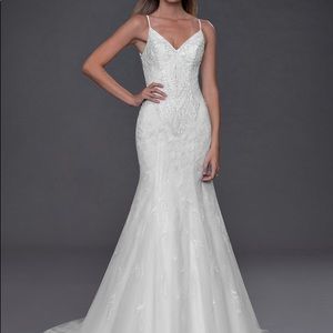 Brand New Never Worn Wedding Dress